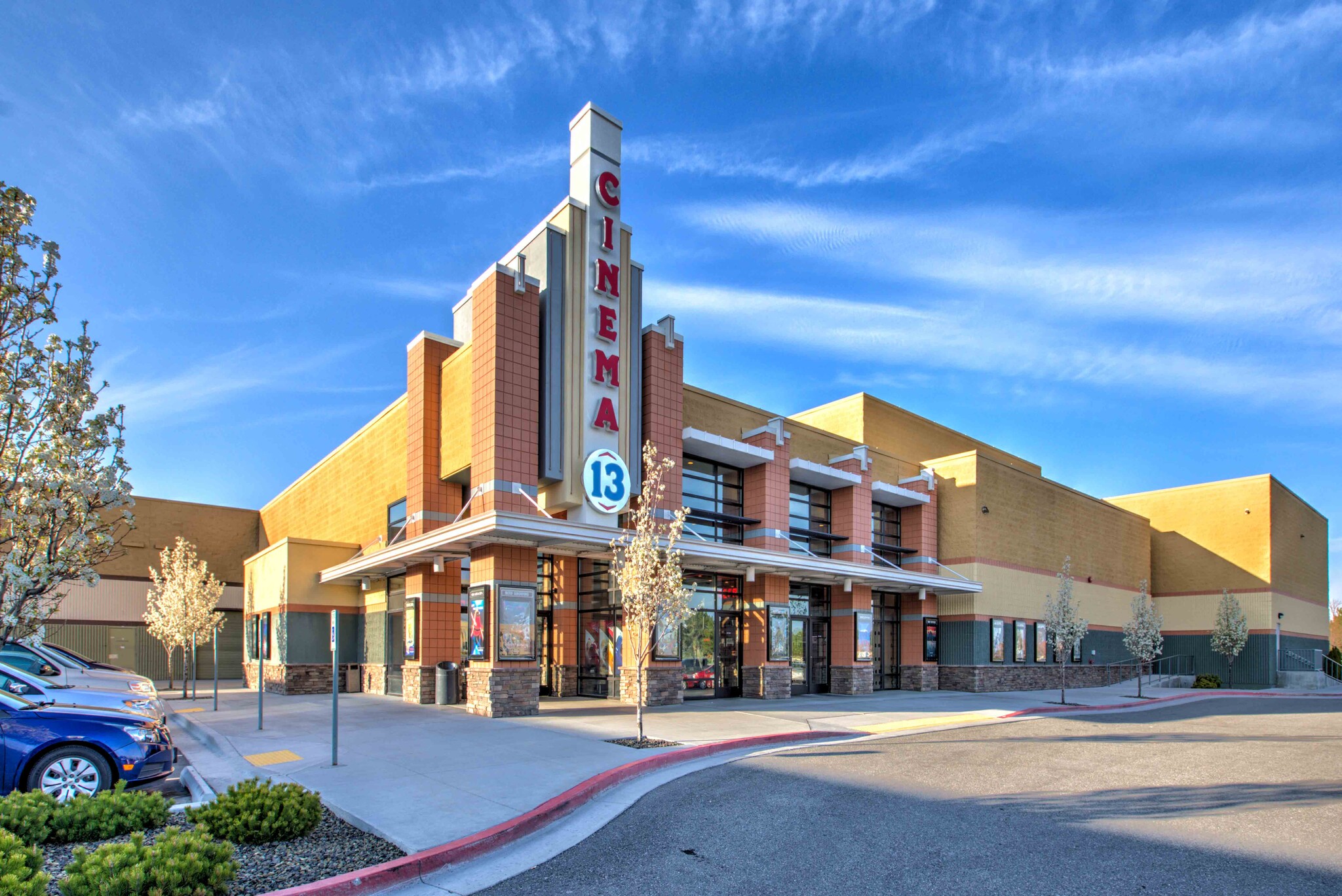 1824-1920 Blue Lakes Blvd, Twin Falls, ID for lease Building Photo- Image 1 of 10