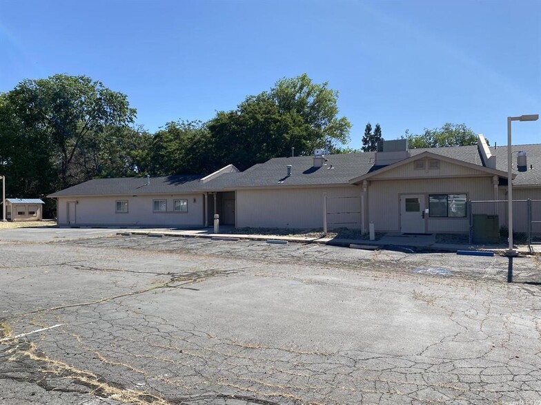 103 Fair Dr, Susanville, CA for sale - Building Photo - Image 3 of 30