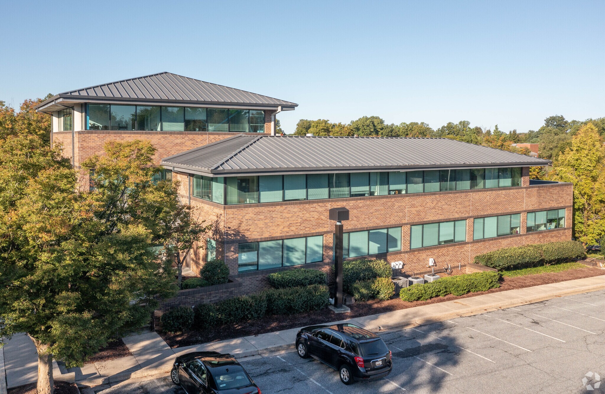 2 Park Center Ct, Owings Mills, MD for lease Primary Photo- Image 1 of 13