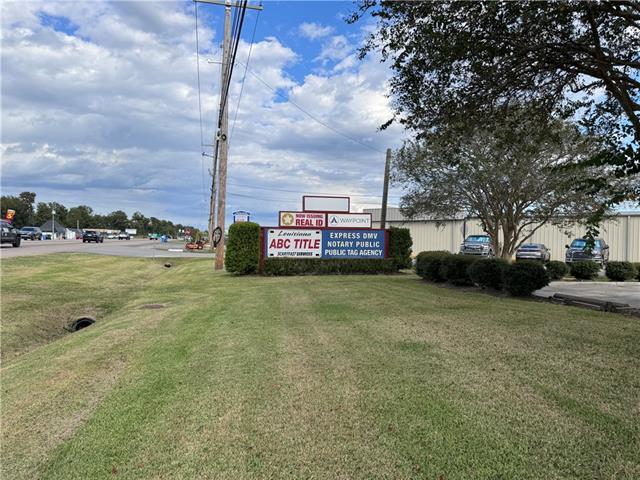 100 Melonie St, Boutte, LA for lease - Building Photo - Image 2 of 32