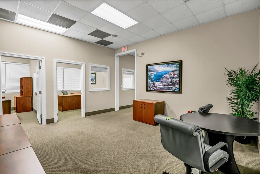 4500 140th Ave N, Clearwater, FL for lease - Interior Photo - Image 2 of 18