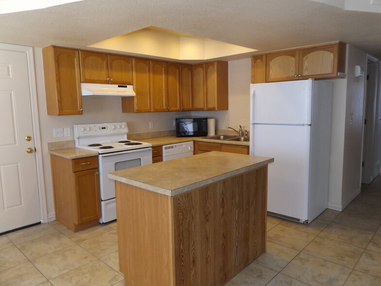 311 Opossum Dr, Lake Havasu City, AZ for sale - Building Photo - Image 3 of 13