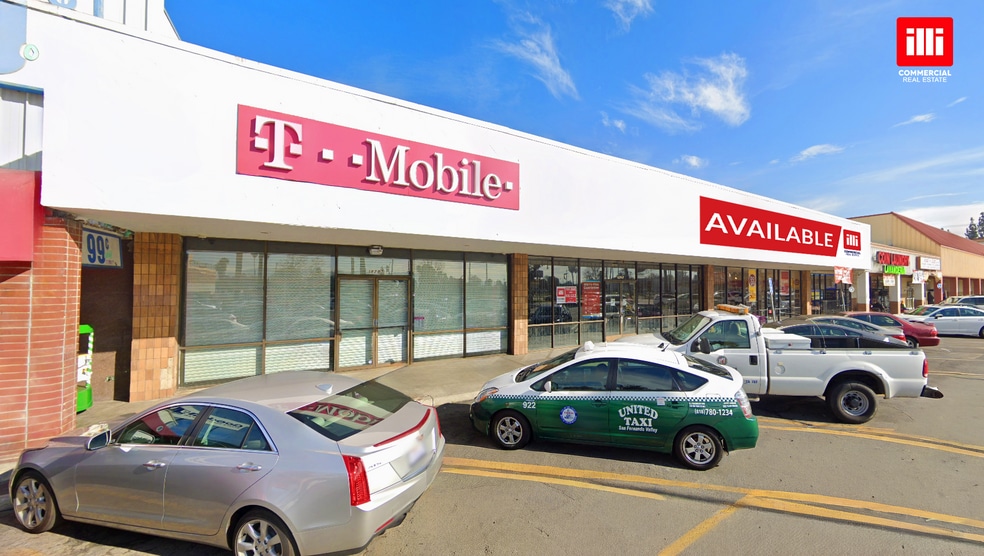 18201-18207 Sherman Way, Reseda, CA for lease - Building Photo - Image 2 of 3