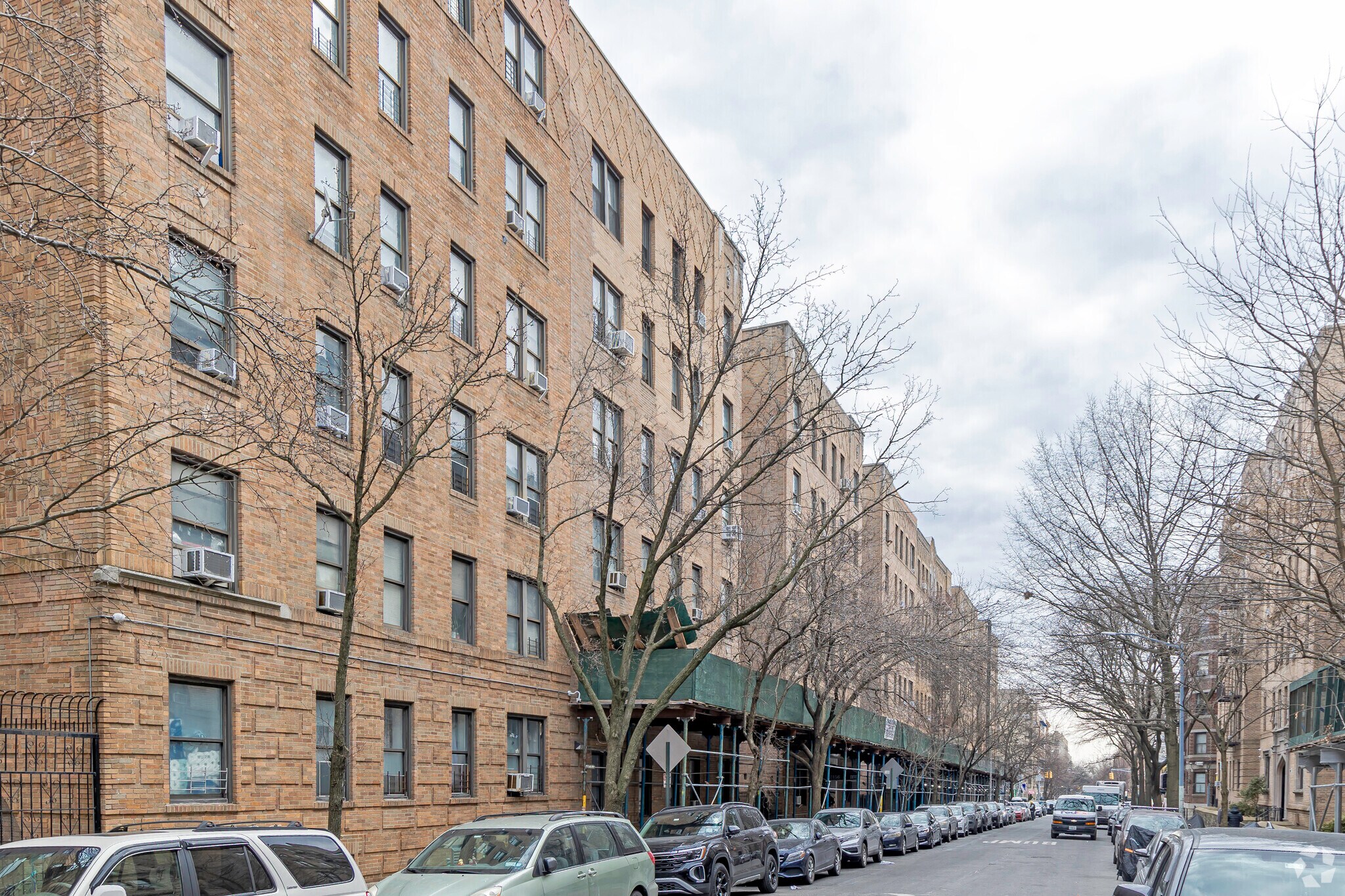 2156 Cruger Ave, Bronx, NY for sale Primary Photo- Image 1 of 1