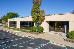 15000 N Commerce Dr, Dearborn MI - Warehouse