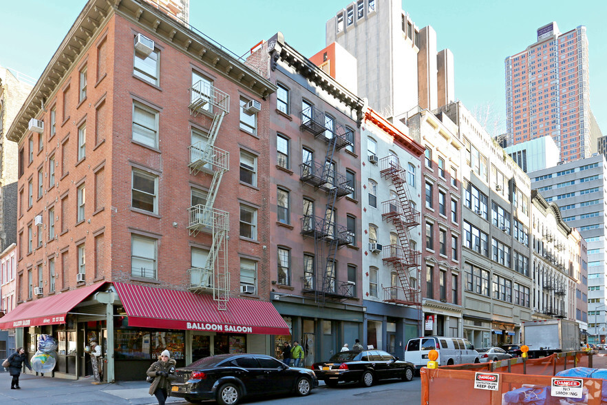 147 Duane St, New York, NY for sale - Building Photo - Image 1 of 1