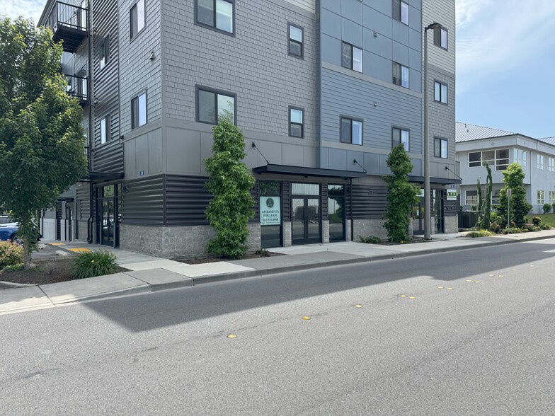 200 E George Hopper Rd, Burlington, WA for lease - Primary Photo - Image 1 of 9