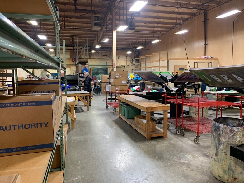 130 Penn Am Dr, Quakertown, PA for sale - Interior Photo - Image 3 of 8