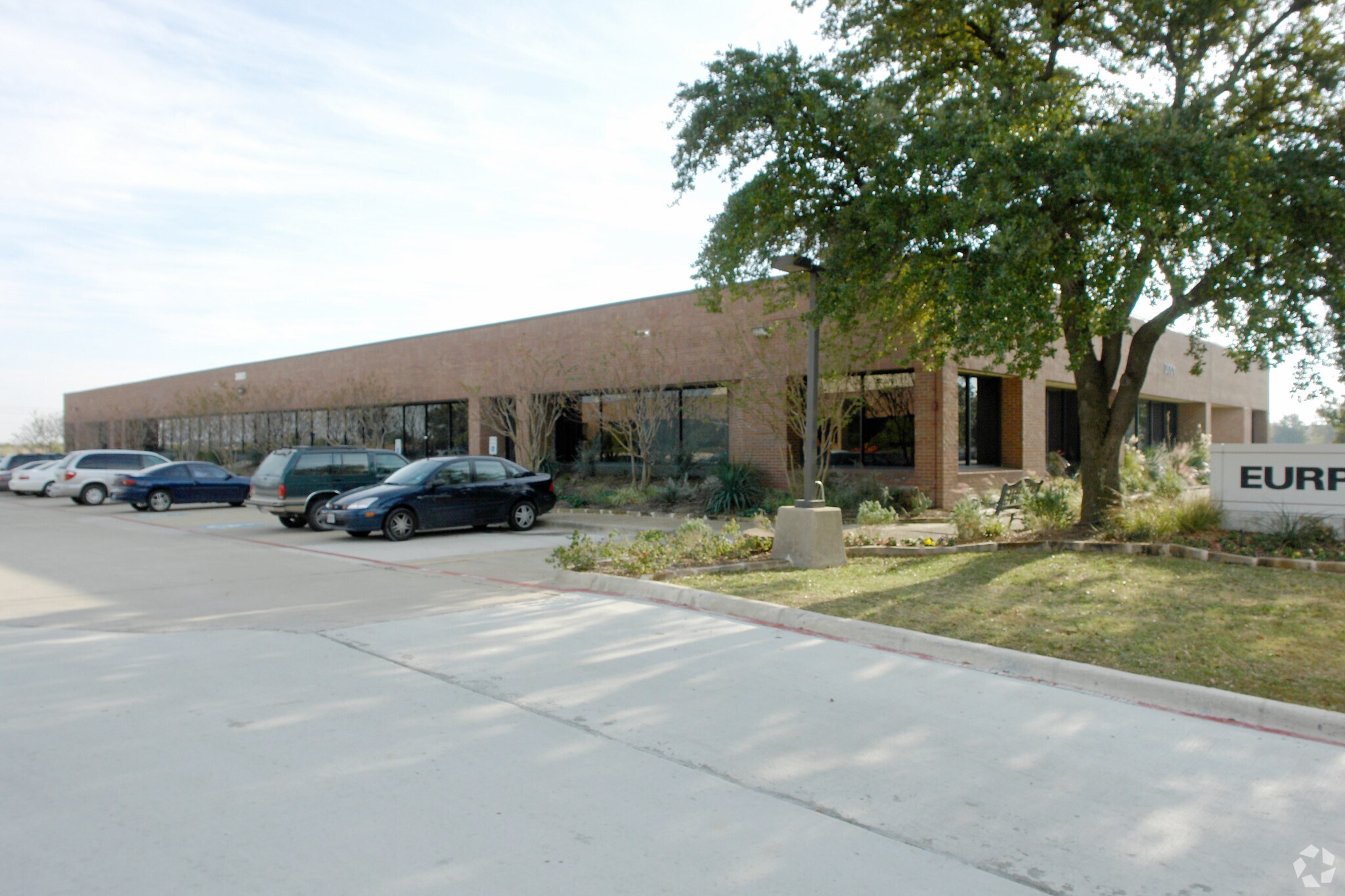 3001 N Skyway Cir, Irving, TX for sale Primary Photo- Image 1 of 1