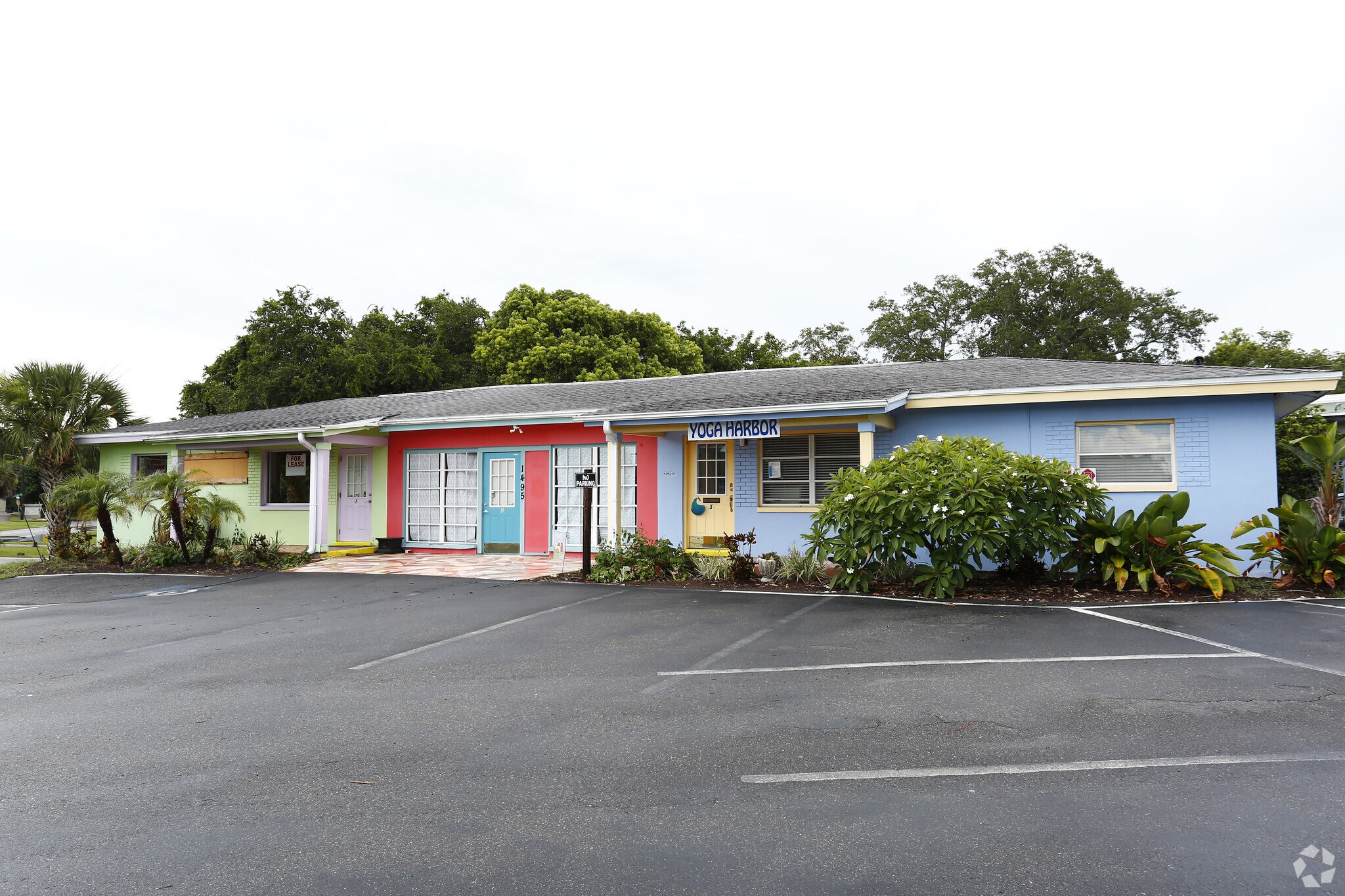 1495 Indian Rocks Rd S, Largo, FL for sale Primary Photo- Image 1 of 1