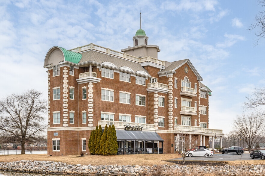 800 N State St, Dover, DE for lease - Primary Photo - Image 1 of 7