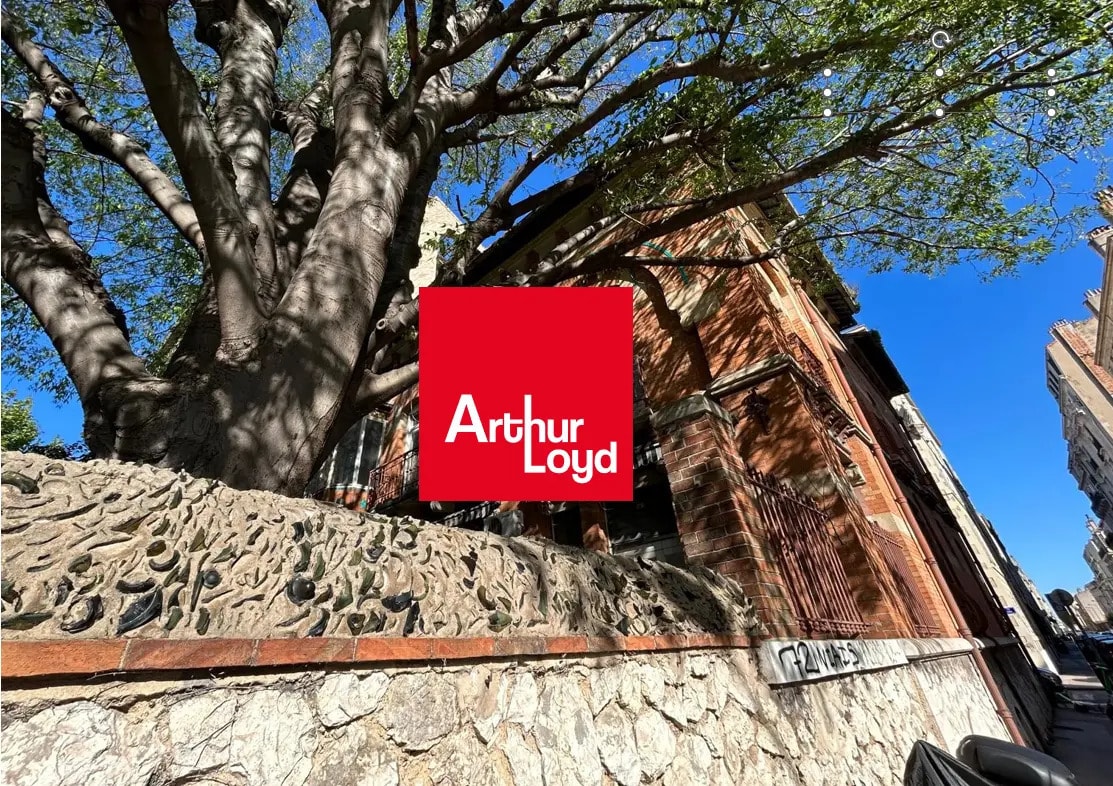 Office in Marseille for lease Building Photo- Image 1 of 10