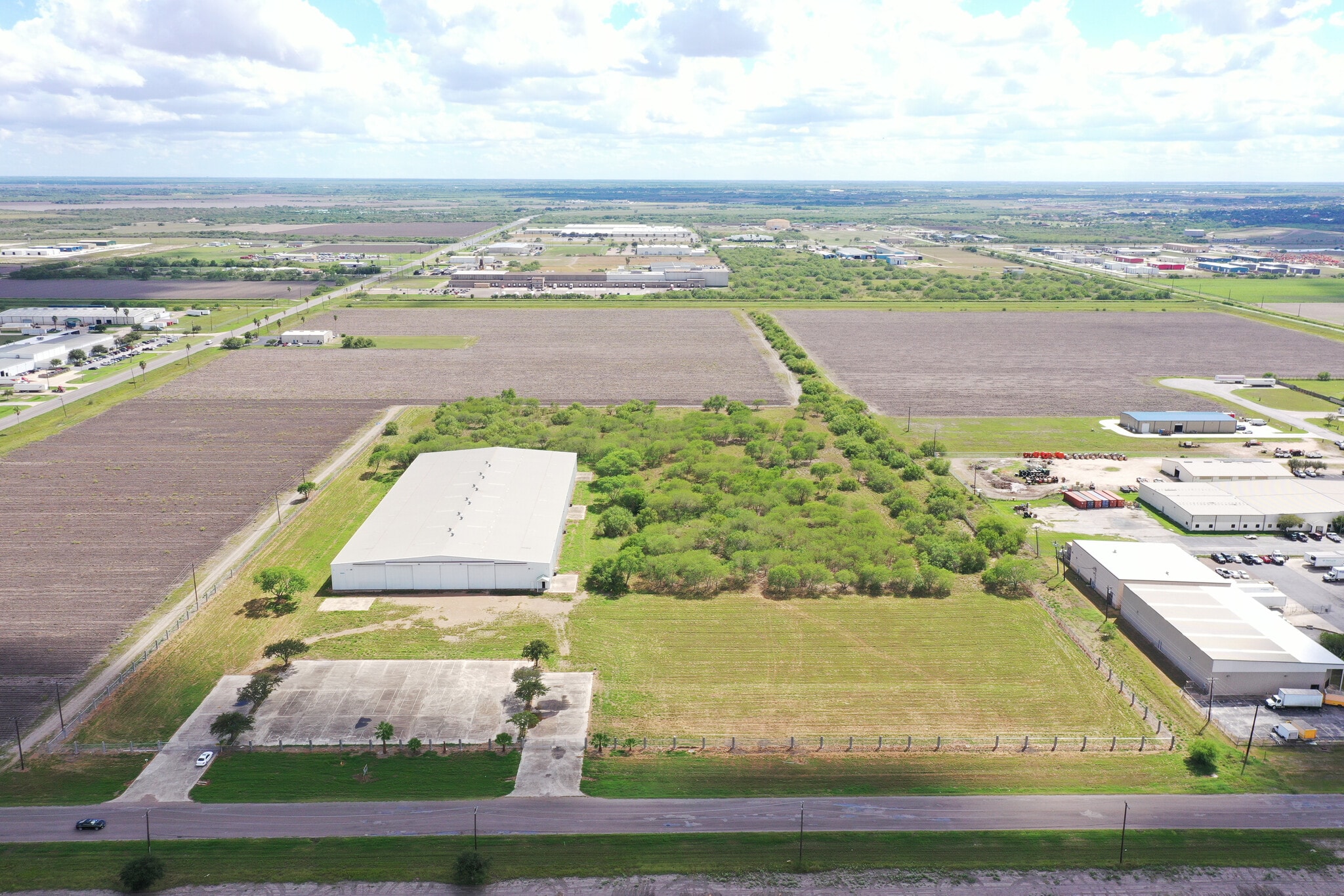 5806 E Grimes Ave, Harlingen, TX for lease Building Photo- Image 1 of 6