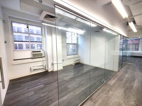 224-232 W 30th St, New York, NY for lease Interior Photo- Image 1 of 8