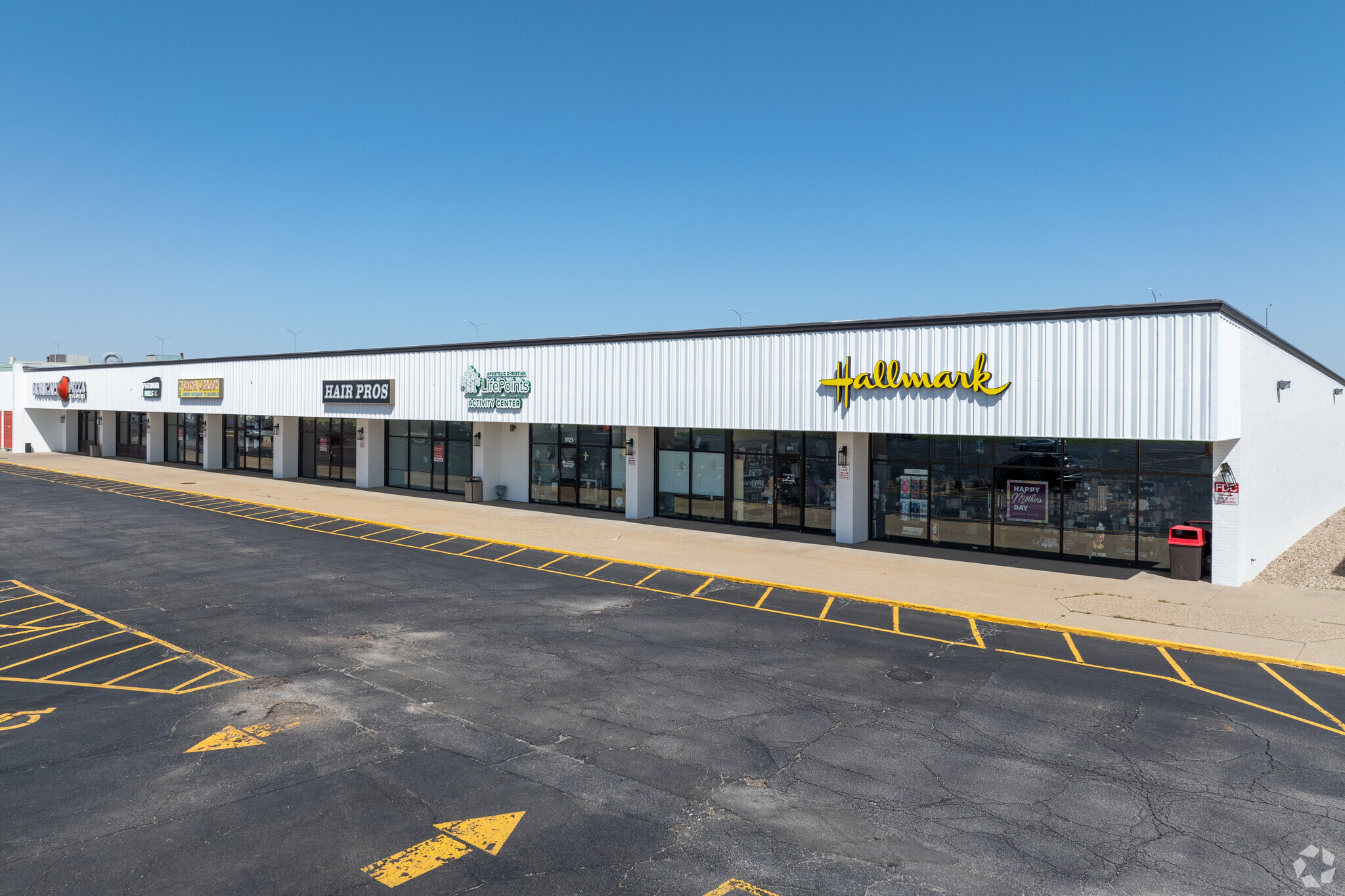 1015-1067 W Jackson St, Morton, IL for lease Building Photo- Image 1 of 5