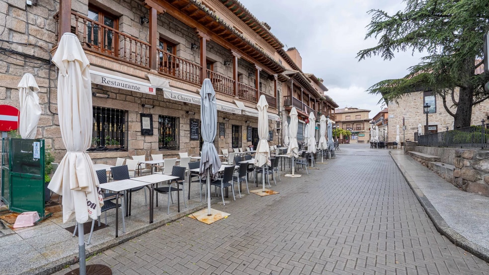 Retail in Manzanares el Real, Madrid for sale - Building Photo - Image 2 of 15