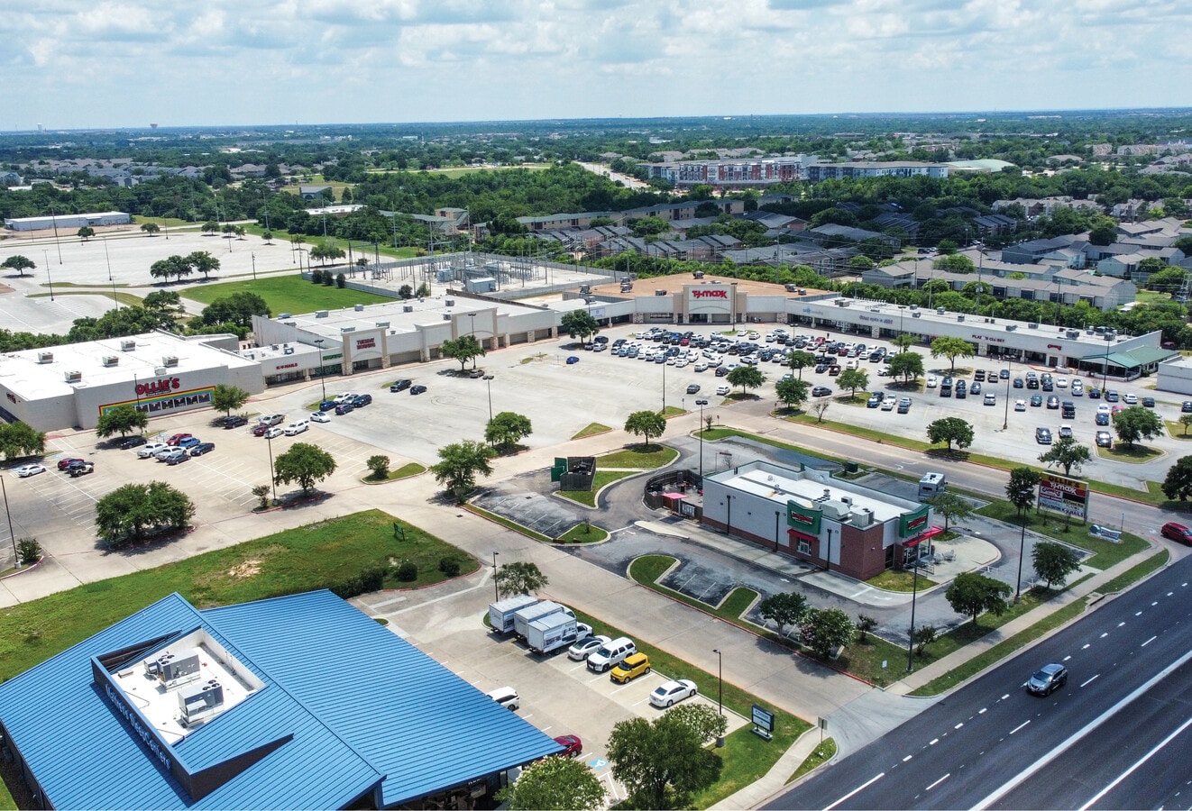 1100-1400 Harvey Rd, College Station, TX 77840 - Post Oak Square | LoopNet