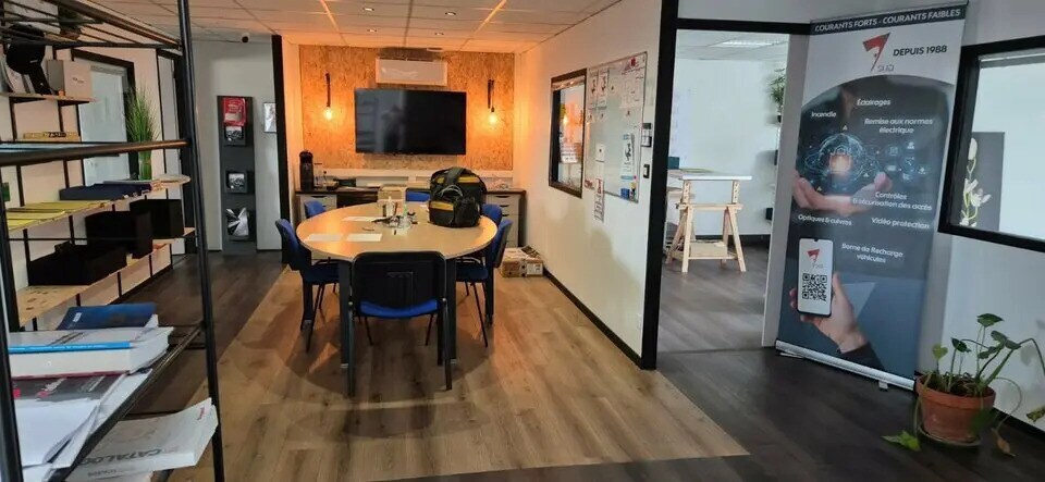 13 Bis Impasse De La Flambère, Toulouse for lease Interior Photo- Image 1 of 19