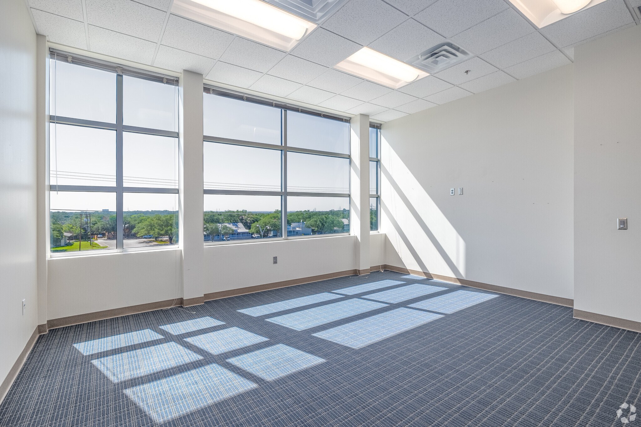 17115 San Pedro Ave, San Antonio, TX 78232 Killam Building