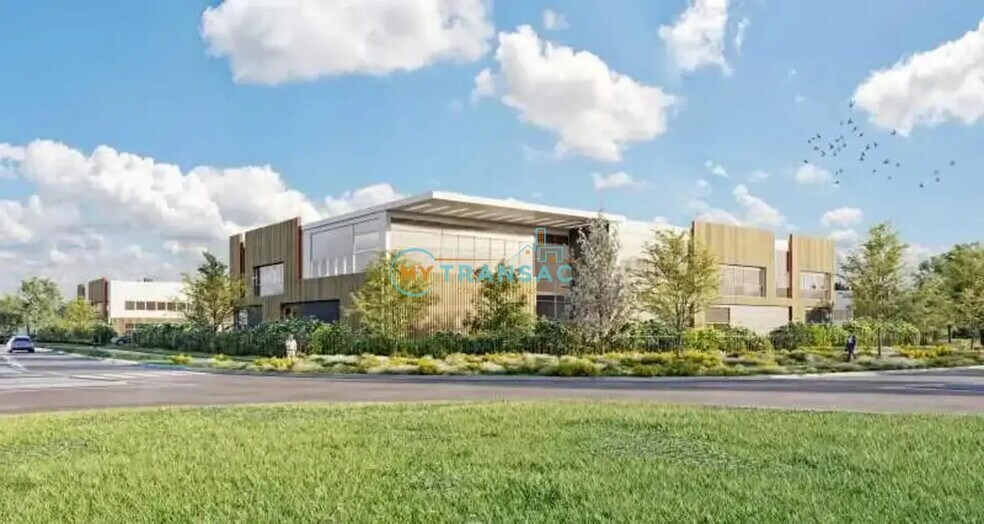 Retail in Louvres for lease - Building Photo - Image 2 of 10