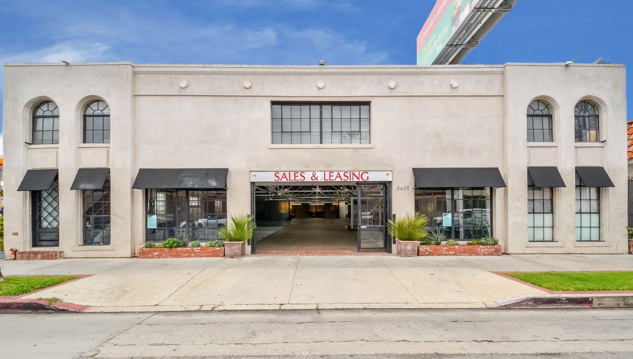 5639 W Sunset Blvd, Los Angeles, CA for sale Primary Photo- Image 1 of 1