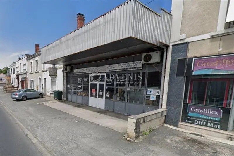 Office in Périgueux for lease - Building Photo - Image 1 of 6