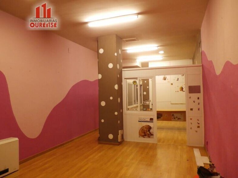 Retail in Ourense, Orense for sale - Building Photo - Image 2 of 7