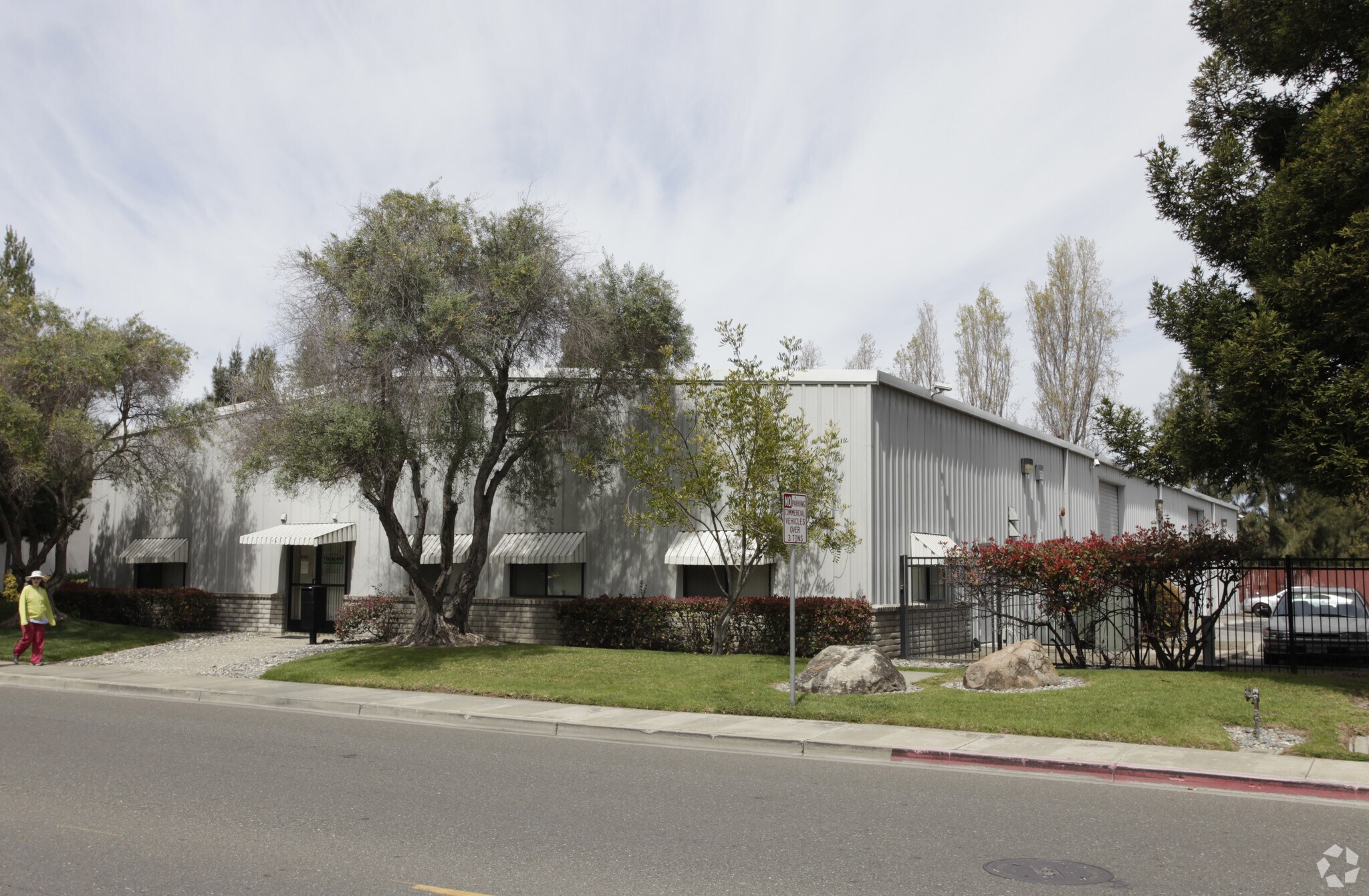4381 Bettencourt Way, Union City, CA for lease Primary Photo- Image 1 of 3