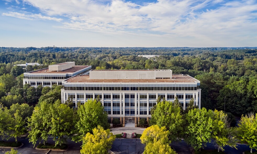 3625 Brookside Pky, Alpharetta, GA for lease - Building Photo - Image 1 of 15