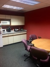 6450 Hamlin Ave, Lincolnwood, IL for sale Interior Photo- Image 1 of 3