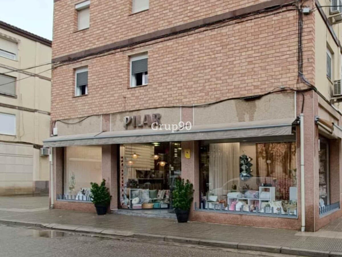 Lleida, LER 25001 - - - Interior Photo - Image 1 of 11