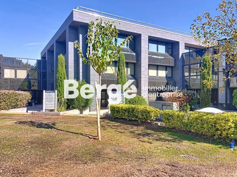 Office in Valbonne for lease - Building Photo - Image 1 of 4