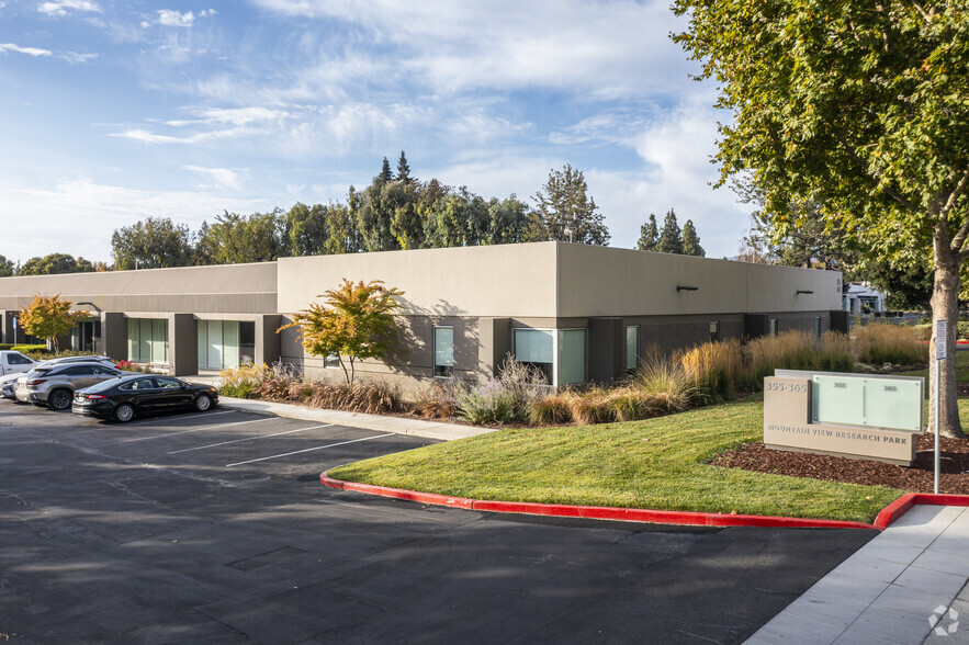 355-365 Ravendale Dr, Mountain View, CA for lease - Building Photo - Image 1 of 5