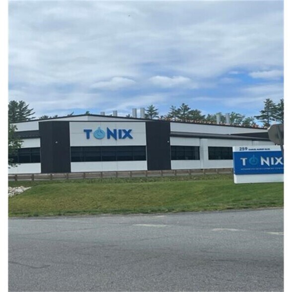 259 Samuel Barnet Blvd, New Bedford, MA for sale - Building Photo - Image 1 of 1