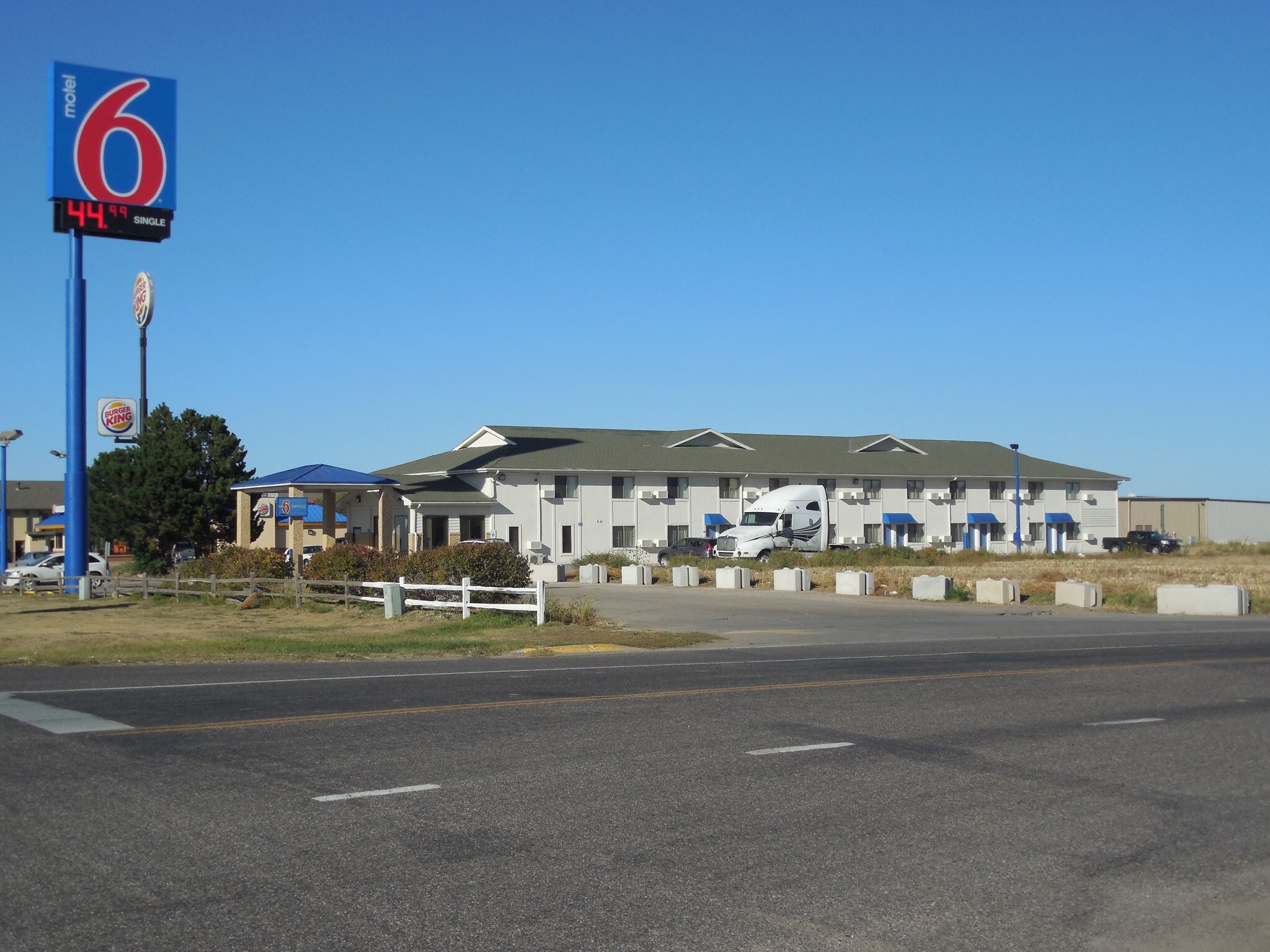 1985 S Range Ave, Colby, KS for sale Primary Photo- Image 1 of 1