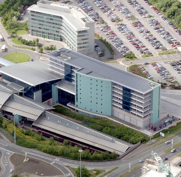 Malaga Ave, Manchester for sale - Aerial - Image 2 of 4