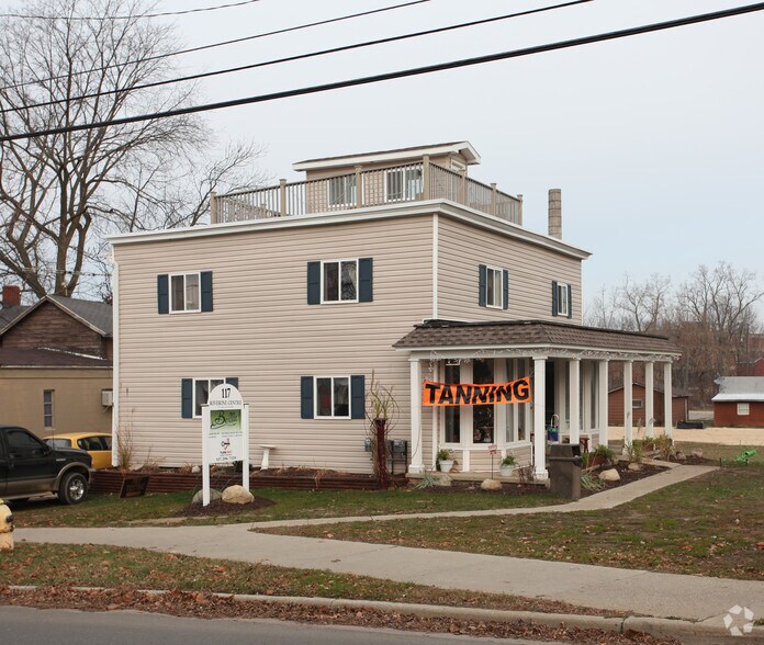 117 E Knight St, Eaton Rapids, MI for sale - Primary Photo - Image 1 of 1