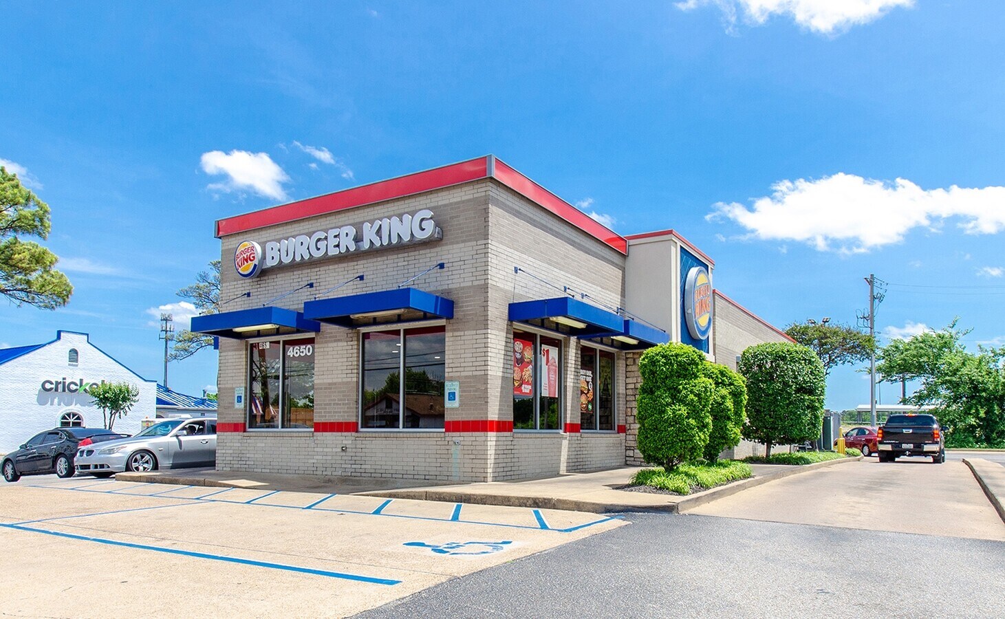 4650 Millbranch Rd, Memphis, TN 38116