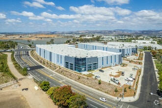 4 Sterling, Irvine, CA - AERIAL  map view