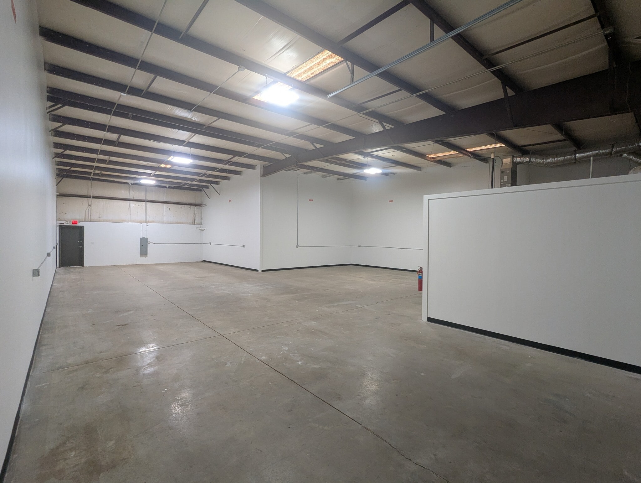 465 Maltbie St, Lawrenceville, GA for lease Interior Photo- Image 1 of 8