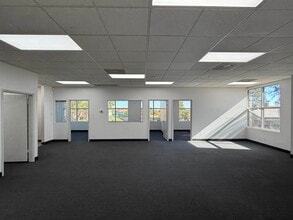 2760 Lake Sahara Dr, Las Vegas, NV for lease Interior Photo- Image 2 of 4