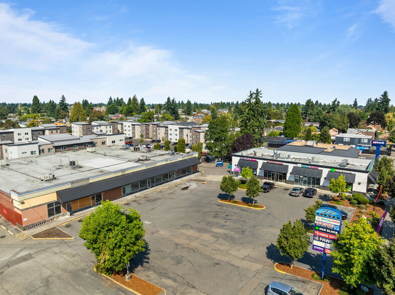 Seventy Two Pacific Retail Center portfolio of 2 properties for sale on LoopNet.com - Building Photo - Image 3 of 8