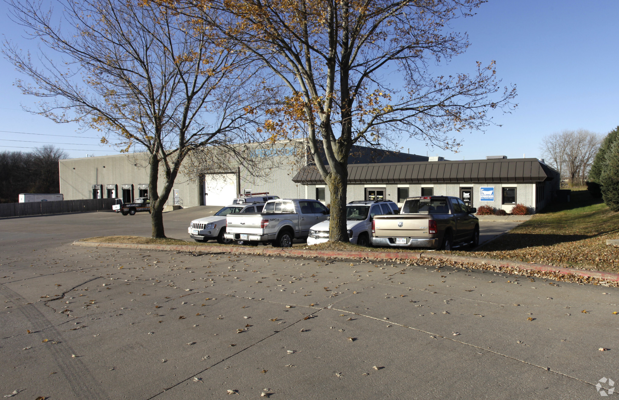 2134 NW 108th St, Clive, IA for sale Primary Photo- Image 1 of 8