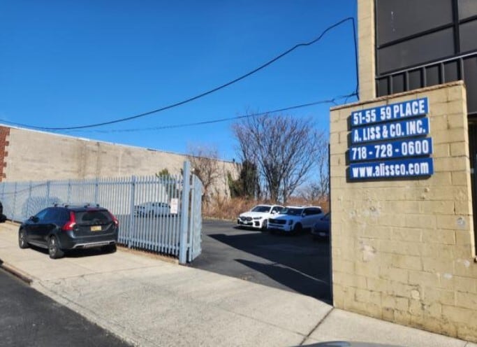 5155 59th Pl, Woodside, NY for sale - Building Photo - Image 2 of 7