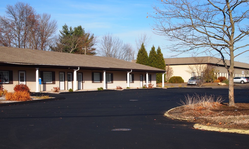 53-59 School Ground Rd, Branford, CT for lease - Building Photo - Image 2 of 6