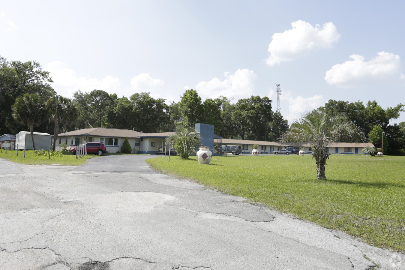 1757 N Temple Ave, Starke, FL 32091 Bradford Motel