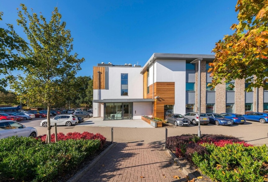 Doncastle Rd, Bracknell for lease - Building Photo - Image 2 of 12