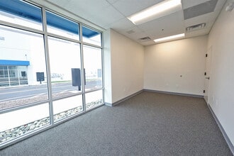 115 River Road, Flemington, NJ for lease Interior Photo- Image 2 of 12