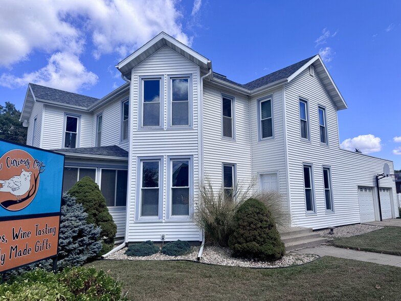 1415 4th St, Fulton, IL for sale - Building Photo - Image 2 of 54