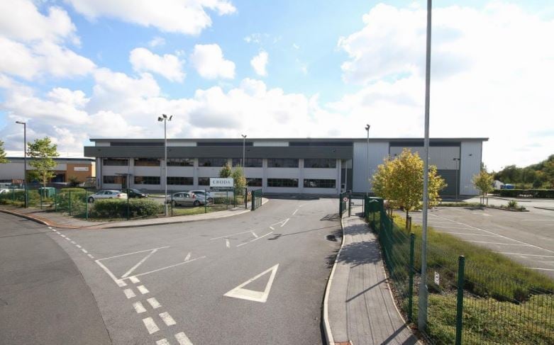 Omega Blvd, Thorne for sale Building Photo- Image 1 of 1